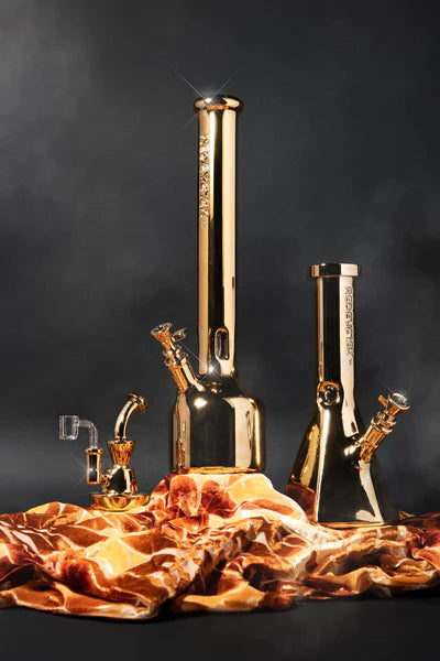 Red Eye Tek 18" 24K Gold Terminator Hex Tube Water Pipe