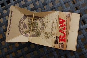 RAW Artesano King Size Paper + Tray + Tips